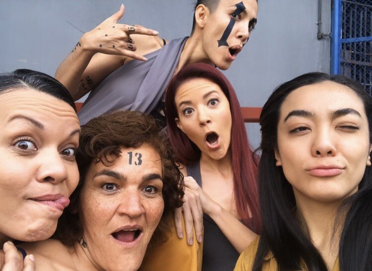 Anaisk88's tweet photo. Con las más increíbles compañeras. @FernandaCGA @_MCFelix_ @LaJimenezactriz @lafrias69 @ElyferTorres 😮🤪😲😐😯
Véanlas en la segunda temporada de #EnemigoIntimo2 ya en @NetflixLAT @muynetflix 🇲🇽💯🔝👏🏻
#FernandaCastillo #RoxanaRodiles #LaPuma #Eladia #LaChacala #Alicia https://t.co/4iF0PraezW