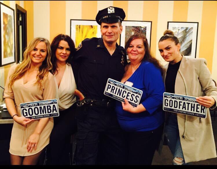 TommyBayiokos's tweet photo. Looking forward to returning when normality returns, - off-Broadway NY Mob Show and mingling with guests after show....🥰☺️🎬#CurtainCall #TheaterNYC #Comedy #CopsCop #Goomba #MeetAndGreet https://t.co/vkoIKaR08M