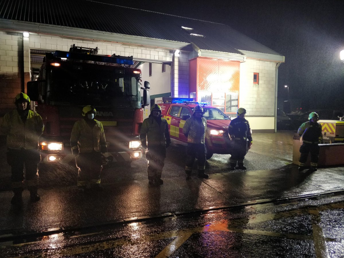 MayoFireService's tweet photo. #Claremorris Fire Station shining a light tonight to remember those who lost their lives on our roads. #WorldDayofRememberance #StaySafe #MayoFireService https://t.co/BgefPH4APl