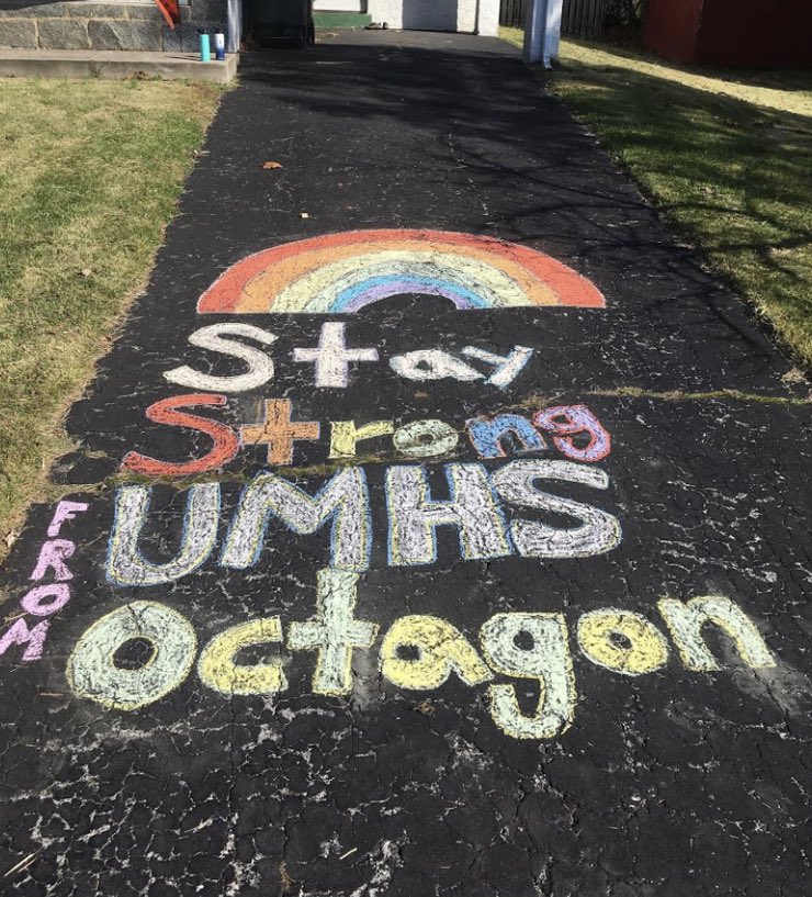 Over the weekend many students spread lots of positivity in honor of World Kindness Day! There doesn’t have to be an “occasion” to spread kindness... do this all the time! If you do, don’t forget to tag us! We would 💚 to see it!