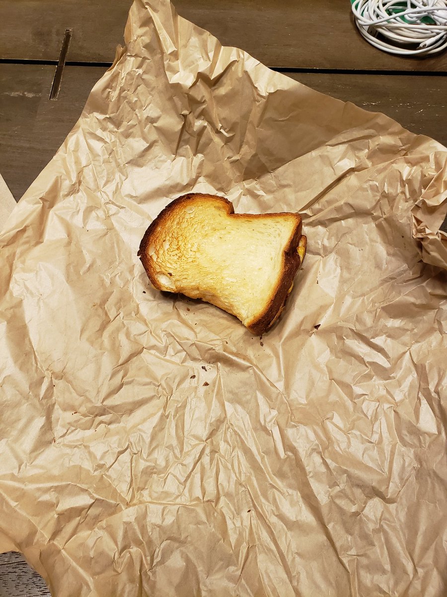 mjreiffe's tweet photo. @panerabread why is this grilled cheese half the size it usually is? Disappointed and have an upset 9 year old. https://t.co/5GJxuguXAS