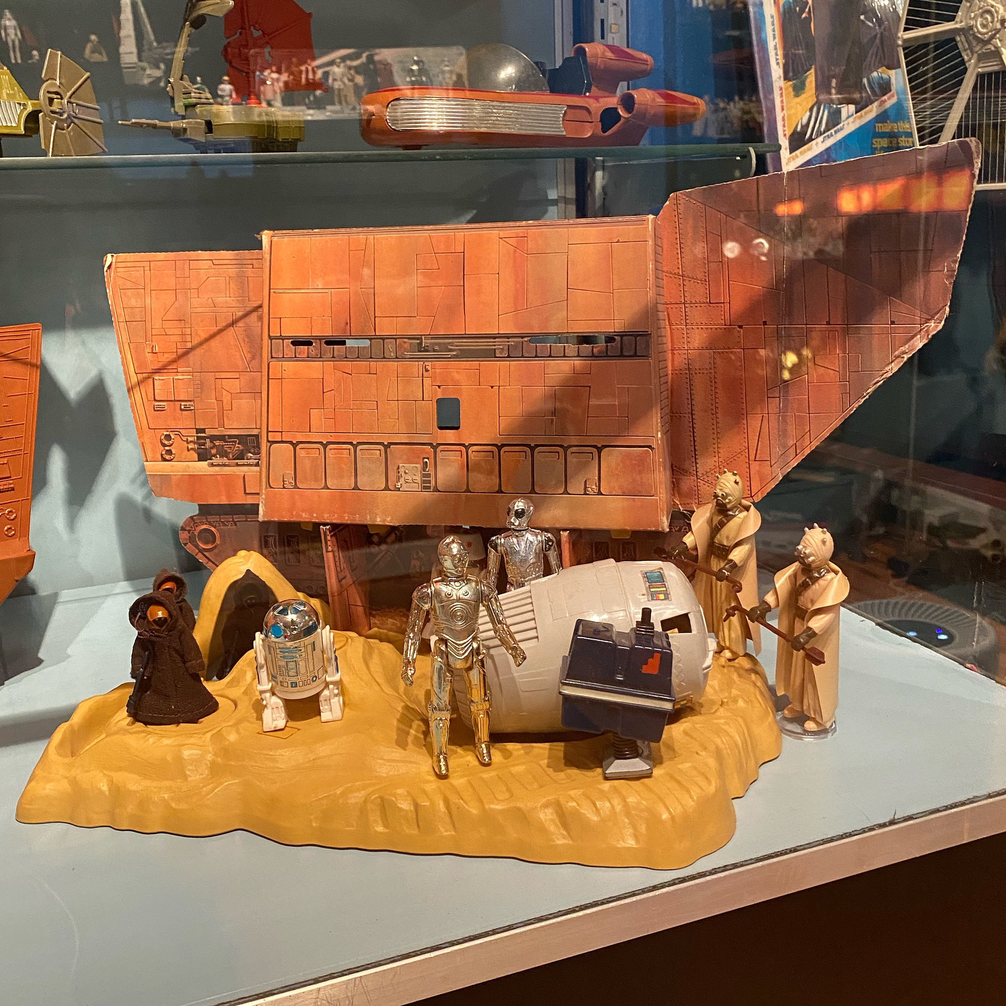 Sandcrawler playset 2025