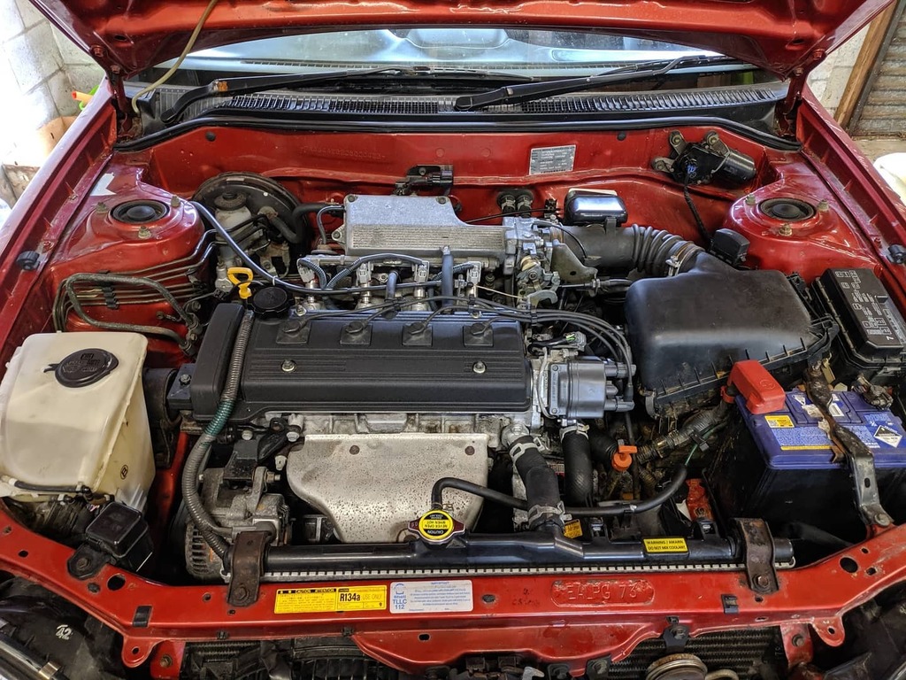 LikePetrol's tweet photo. Aww yeah, much better. Love me some wrinkle black, it just smartens it all up. Now if only I could find where I put the harness cover I bought... #toyota #corolla #ae112r #liftback #7AFE https://t.co/JKtV34cV47 https://t.co/yE5FZjDWIa