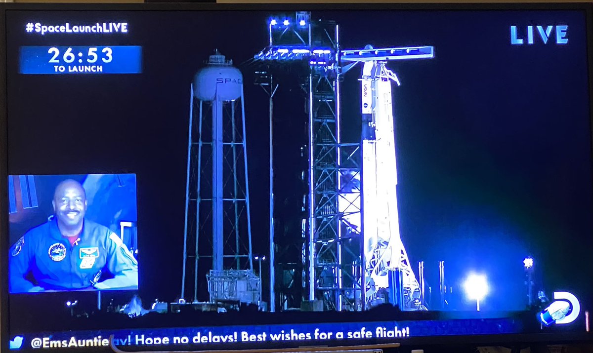 So excited to watch the #SpaceLaunchLIVE! What a great evening for space travel! 🚀
