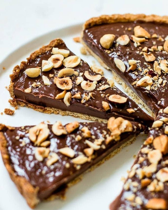 ValueNutrition_'s tweet photo. Hazelnuts, chocolate Nutella tart has it all! 😍
@shiran_dickman https://t.co/56zSZSbUne