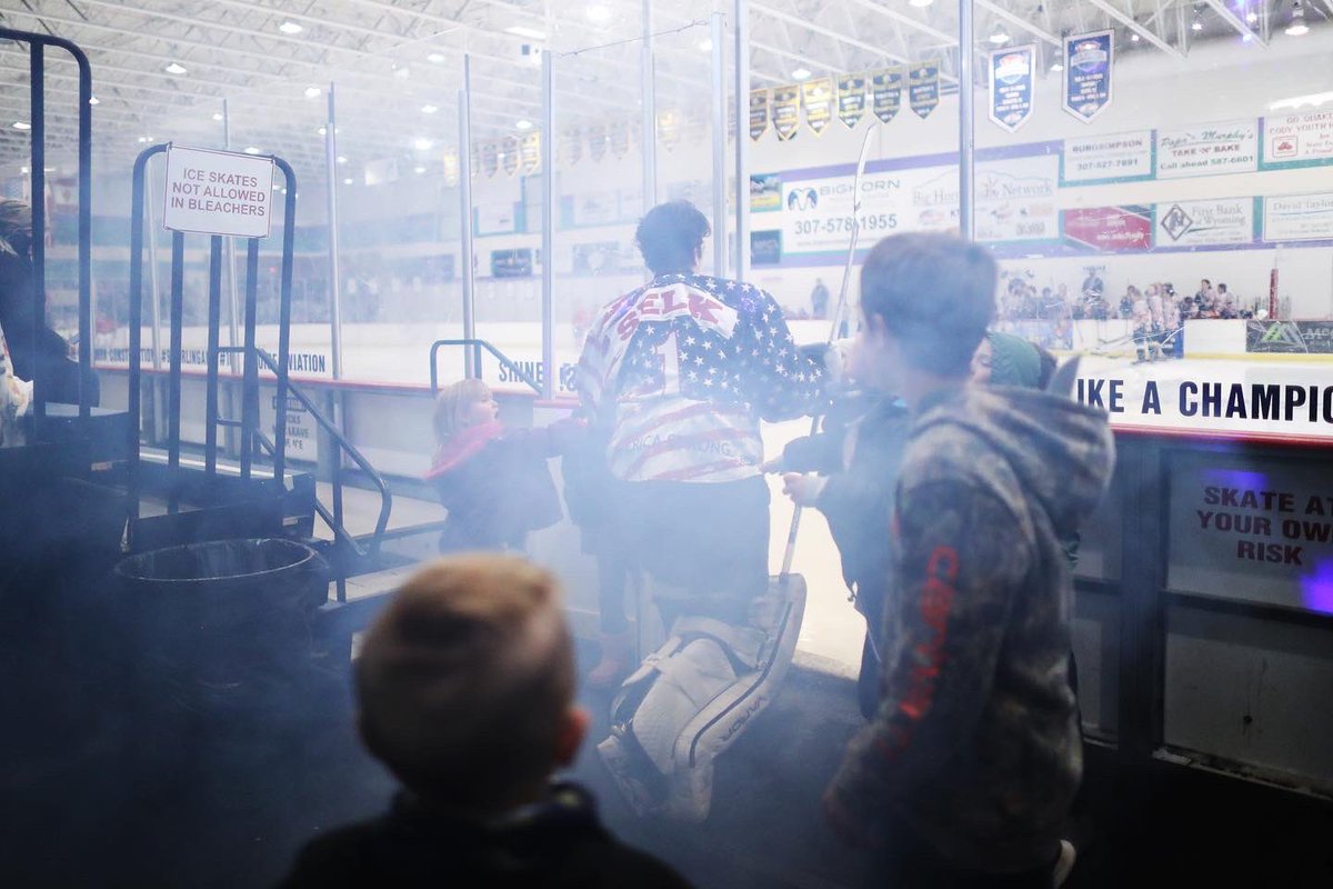 QuakeHockey's tweet photo. Thank you to everyone who came out and helped us celebrate our veterans! And a huge thank you to all of our veterans that came or watched on HockeyTV. Lastly, thank you Staff Sargeant Hulbert for dropping the puck in honor of all our Military Veterans on Friday! #thequakeway https://t.co/Sn3aF63dJU