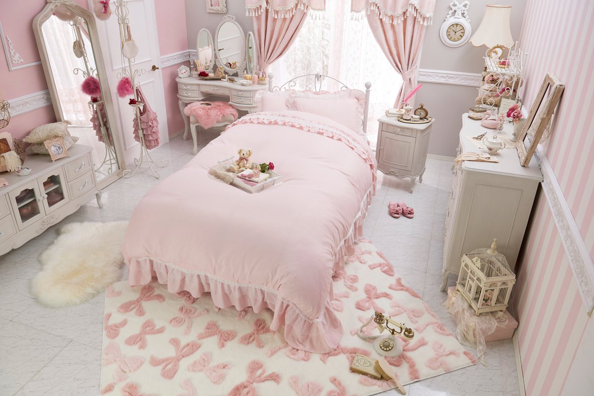 Twitter पर 𝐑𝐨𝐦𝐚𝐧𝐭𝐢𝐜 𝐏𝐫𝐢𝐧𝐜𝐞𝐬𝐬 ロマプリ ピンクをたっぷり詰め込んで優雅にリッチな プリンセスルーム ピンクのベッドカバーがお部屋の印象を ピンクルーム に引き立たせてくれます T Co ufw9zebj お部屋紹介 T Co