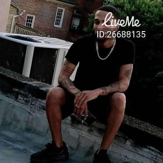 YungShady610's tweet image. Come and see ShadyGoangetit's live in #LiveMe:#Musicgood vibes only
#gifts #birthday lm.ink/8w0NGwbZy2m92