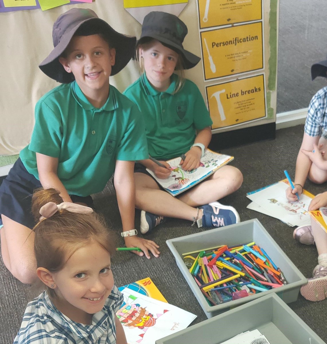 CaulfieldJunior's tweet photo. 😊#Mindfulness is learning how to be fully present and engaged, aware of your thoughts and feelings without distraction or judgment. It has several major health benefits.  Students from our Mindfulness lunch club have been enjoying relaxing sessions.
#cjc #caulfieldjuniorcollege https://t.co/w8l5jUDiCo