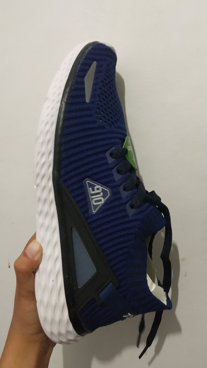 ygkumauu's tweet photo. GA 

Saya punya 1 sepatu running ukuran 39,  dibeli oleh om @sherpa701  tapi disuruh GA kan saja

Silahkan teman2 yang berminat
Cukup RT n follow beliau

End : tgl 18
Ongkir saya tanggung https://t.co/w1bdqoZq5B