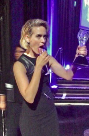 drunk sarah paulson a thread