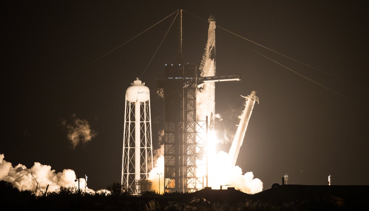 NASAJohnson's tweet photo. Now that "Resilience" is in orbit, what questions do you have about the launch you just saw or the SpaceX Crew-1 mission?

Our commentators at @SpaceX are taking your questions live on air throughout the night! Submit yours using #askNASA. https://t.co/QQ40o2cq1Z