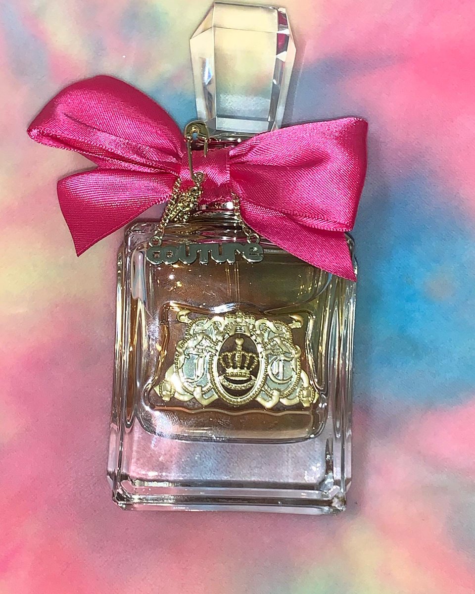 Sam89W's tweet photo. ✨this smells so good!!
✨this is perfect for a night out, date night or whenever you want to be the life of the party!.
#gotitfree #chickadvisor #juicycouture #VivaLaJuicyxChickAdvisor https://t.co/dLC3qOGKGv