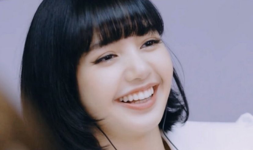 bobbyi42908643's tweet photo. I always support to u lisa 💗 #กลมๆลิซ่า https://t.co/hkWCkHxusT