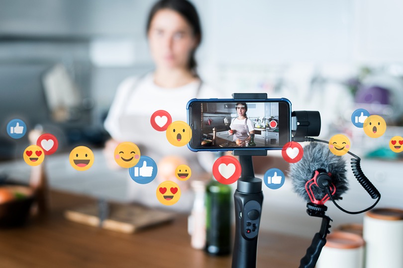 jeffbullas's tweet photo. How to Use Influencer Video Marketing to Grow Your Brand #videomarketing #influencervideomarketing https://t.co/okbbP91MLo https://t.co/zcSk9hCPT9