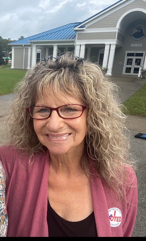 WCSO SEARCHING FOR MISSING FREEPORT WOMAN

<a href="/WCSOFL/">Walton County Sheriff's Office, Florida</a> is currently search for 73-year-old Susan Chadwick in the Freeport area.

Chadwick does not have access to a vehicle and took her purse before leaving her home in the Windswept community.