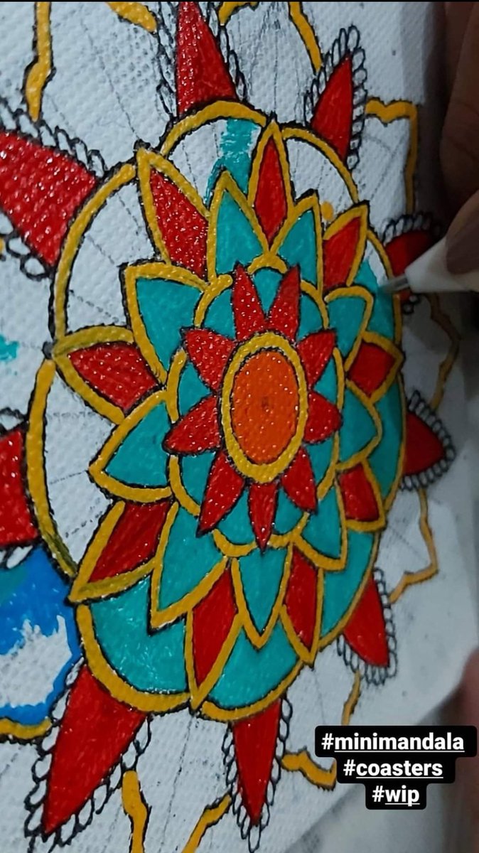 KunjanYadav17's tweet photo. Coaster in process...
Orders on demand...
DM for details and price...
#minimandala #artistsontwitter #draw #handmade #selflove https://t.co/D6x5XdMs3v