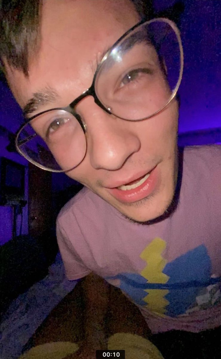 WaifuCaleb's tweet photo. Nobody:
90s music videos: https://t.co/yVpE74LoSD