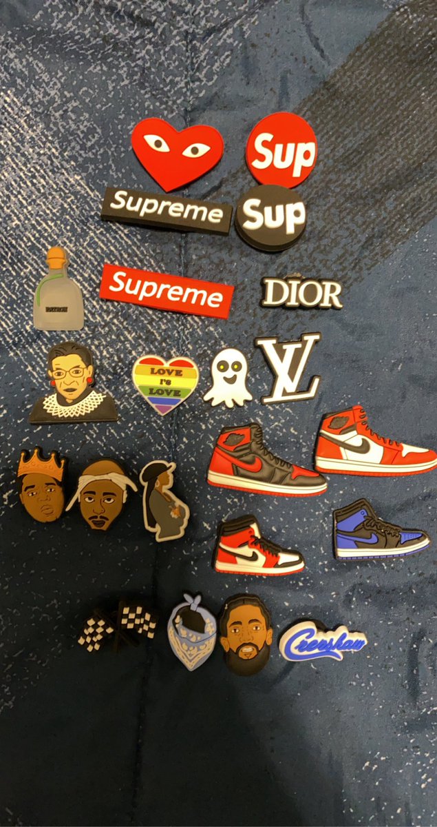 dimplez2107's tweet photo. New jibbitz!!! Im shipping out tomorrow!!! $4e plus shipping!! https://t.co/NaPEGa9OCs