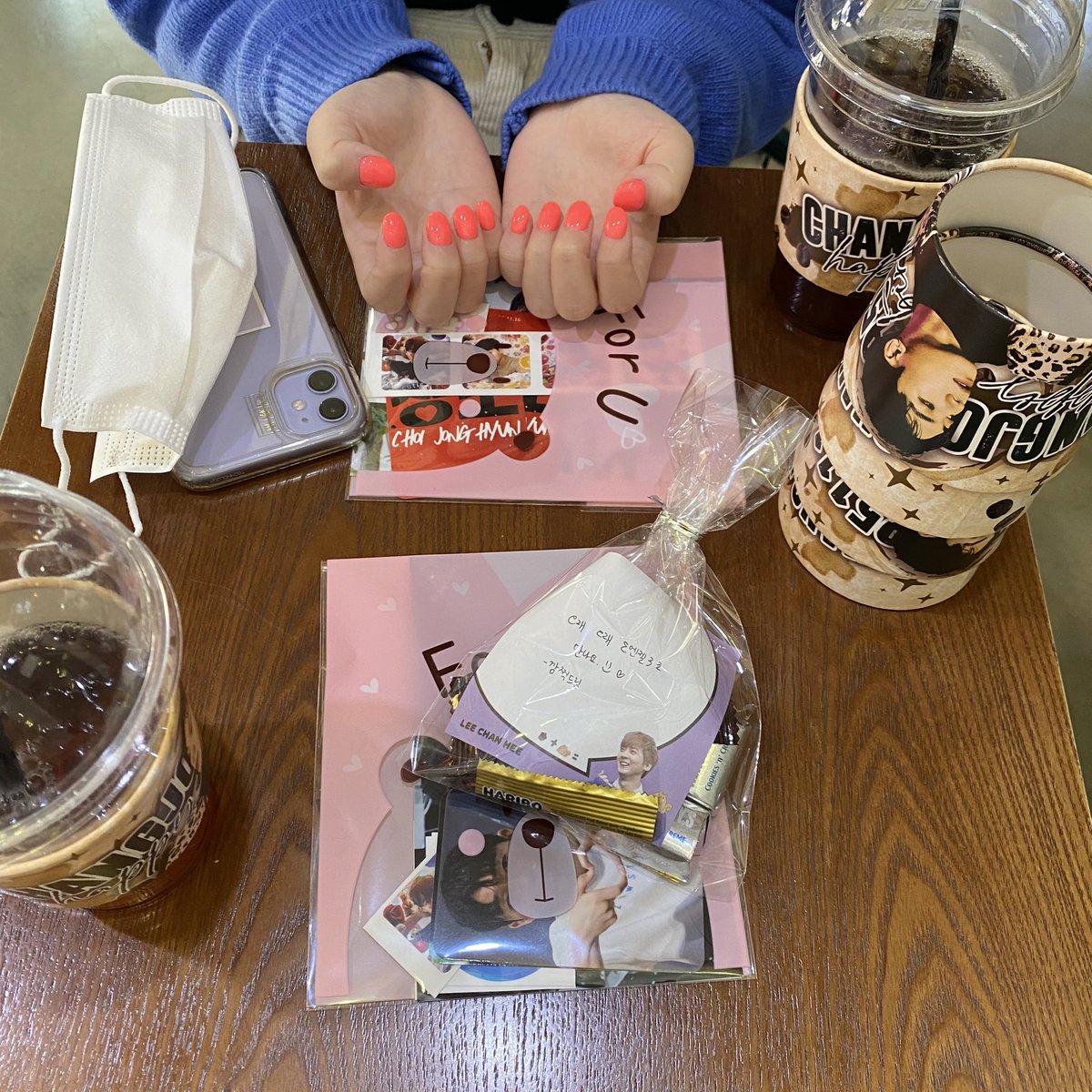 압생트 호로록
@goondenigamonde