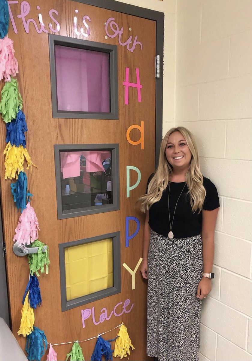 Day 15: I am thankful for my classroom! This is my happy place and my goal is to make sure it is a happy and safe place for all my students! When we enter this door, I want everyone to feel loved and protected! #gv230daysofgratitude