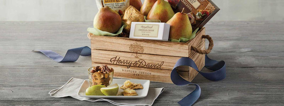 AppleFederalCU's tweet photo. Say "Thank You!" AND save 15% off the merchandise value of your purchase at @HarryandDavid with your Apple Visaยฎ Credit and Debit card. ๐๐๐ง https://t.co/xMwH4krT82
#savemoney #visadeals #thanksgiving #holidaygiving #giftbaskets https://t.co/X85C1ulxDW