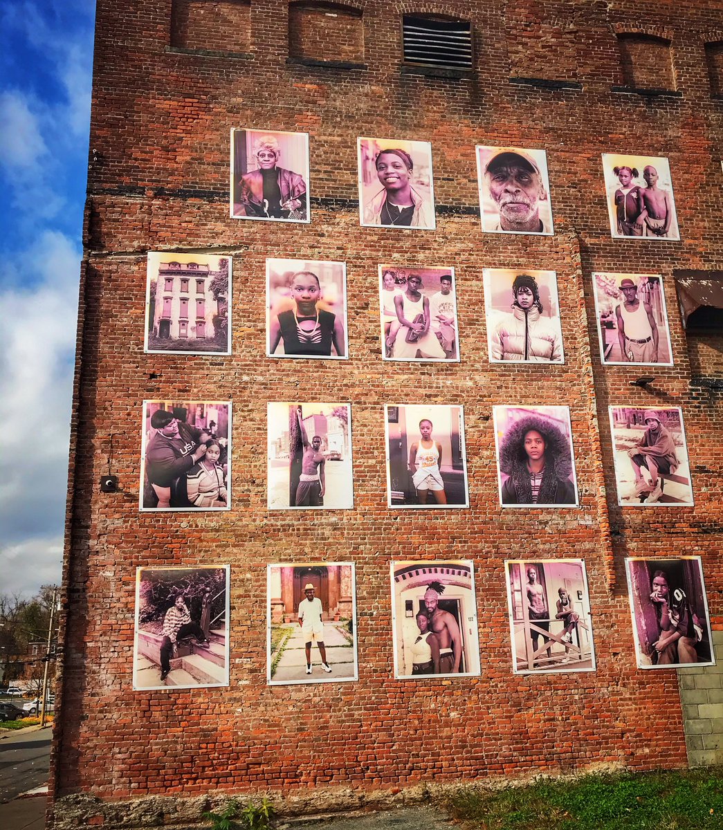 Scheeatow's tweet photo. Seen around town #Newburgh #UpstateNY #PhotoTherapy #selfcare #streetphotography #mobileEdits #shotoniphone7plus #najiImages https://t.co/uVl3Xye8h8