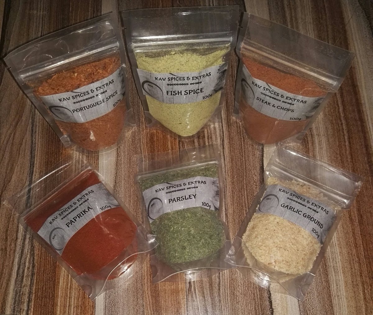 mgcinak's tweet photo. Hei Guys
KAV SPICES & EXTRAS has massive Black Friday Sale
Prices Reduced from R18.00
To R12.00
☎For orders whatsapp 0784747239/0788604477
🚛 We do deliver
🍜#KAVSPICES&EXTRAS
#GirlTalkZA
#GirlBuyZA
#DJSBU https://t.co/hSj8mGMRvP