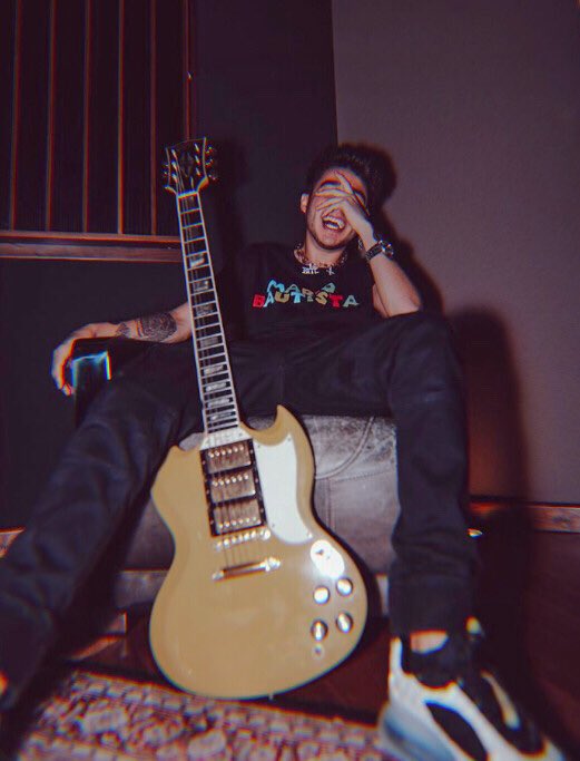 𝙼𝚊𝚛𝚒𝚘 𝙱𝚊𝚞𝚝𝚒𝚜𝚝𝚊 𝚊𝚜 𝙻𝚘𝚞𝚒𝚜 𝚃𝚘𝚖𝚕𝚒𝚗𝚜𝚘𝚗 𝚊 𝚗𝚒𝚌𝚎 𝚝𝚑𝚛𝚎𝚊𝚍;;