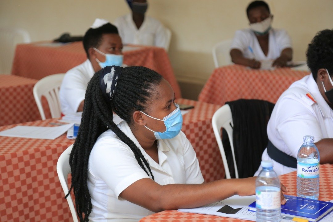 ACODEVU's tweet photo. Regular mentorship programs in the #AcodevFPproject supported health centers are key in building the capacity of nurses and Midwives who are directly involved in #FamilyPlanning counseling and service provision for clients in health centers and communities.
#AcodevFPproject https://t.co/X0bOv2klQZ
