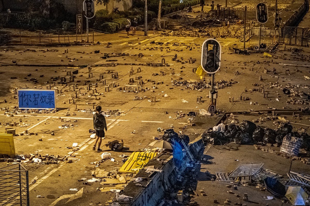 NickDemocracy's tweet photo. Last year, a huge conflict occurred between protestors and HK police in the universities. #StandWithHongKong #PolyU #CUHK https://t.co/mXhDYZce45