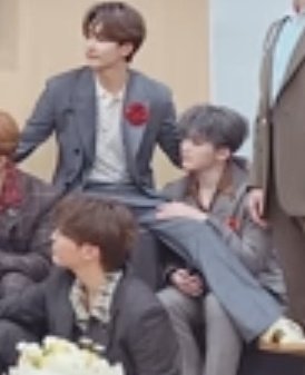teengoo_520_SMJ's tweet photo. Let talk about this i mean !! How ... 👁👄👁
#jeonghan #woozi #seventeen #homerunbehind #seventeen #HomeRunWithSVT @pledis_17 https://t.co/OoT6gbI2XL