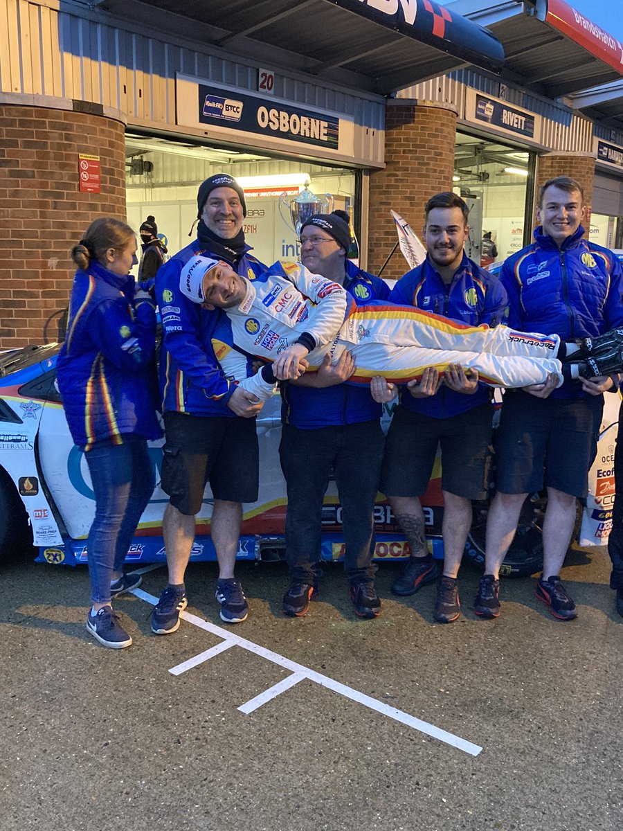 simonmhill's tweet photo. So 2020 in numbers for @BRDCSuperStars @JakeHillDriver; After 6 races had 6 points (3 engines and 2 punctures!) &amp; was 24th in the points. Scored points in 20 of the last 21 races, 6 podiums and 1 Independent Win, qualified in the top-ten at every race. P7 overall. P5 Indy #proud https://t.co/YzmNExzMKw
