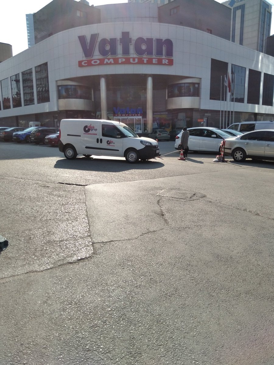 lavie0606's tweet photo. Öğle gezmesi
Bir hava alalım dedik
#Ankara
#vatancomputer
#NextLevel
#Armada https://t.co/M3v6cFSzEl
