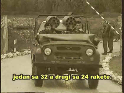Em72riuW8AI8_tr
