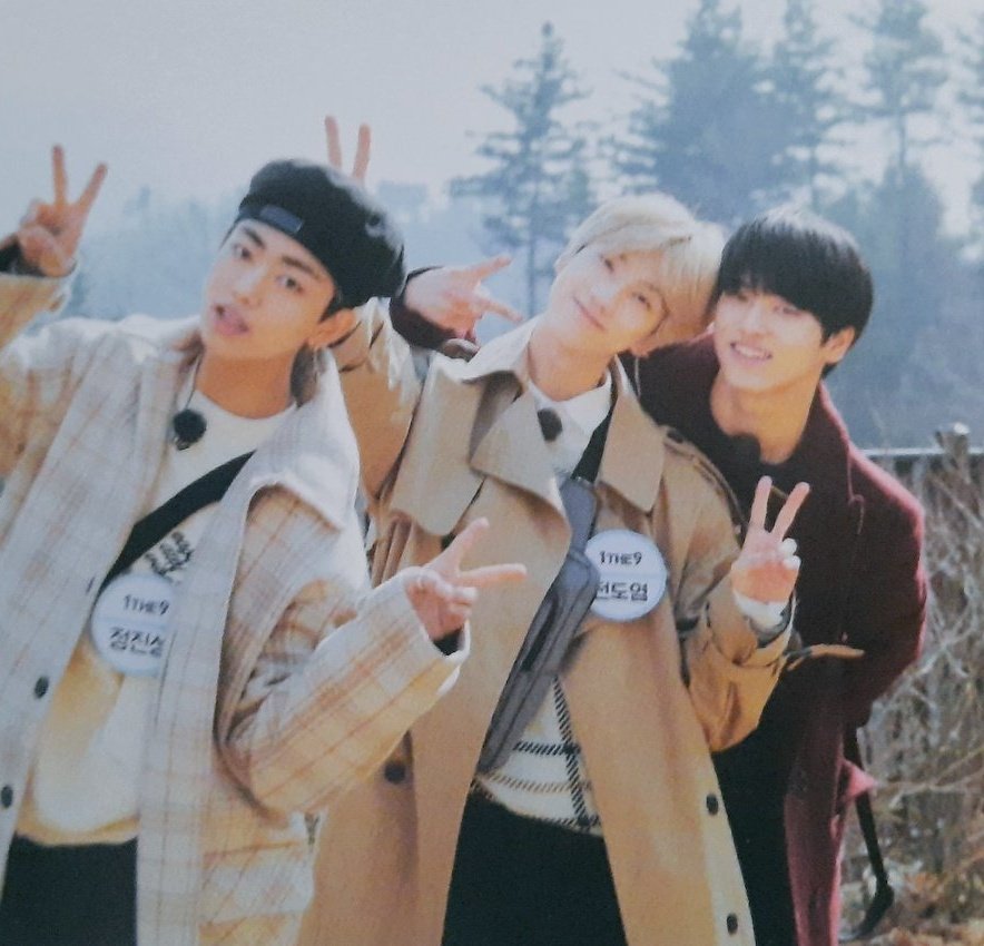 YechanHuney's tweet photo. These boys are brothers for life 😢
Please be strong! https://t.co/zrr3nkKVoY