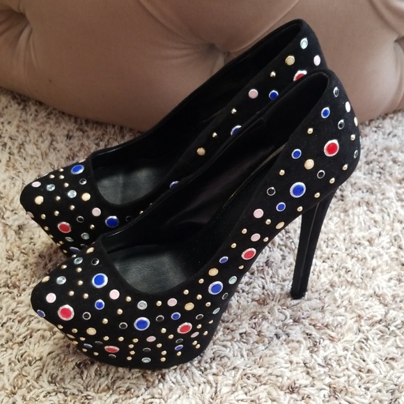 So good I had to share! Check out all the items I'm loving on <a href="/Poshmarkapp/">Poshmark</a> #poshmark #fashion #style #shopmycloset #rickowens #miche #shoedazzle: posh.mk/hFLCkTCosbb