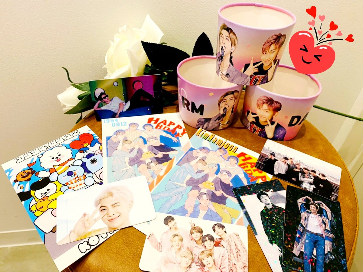calmbiyori's tweet photo. こちらのナムさんカップホルダー&amp;豪華特典💜

11月18日～配布スタートします😍

ナムペンさまお待ちしております👑
#BTS
#BTSRM #RM𓃗 #ARMY #カップホルダー仙台 #カップホルダーイベント #calmbiyori https://t.co/VksccwxMzq