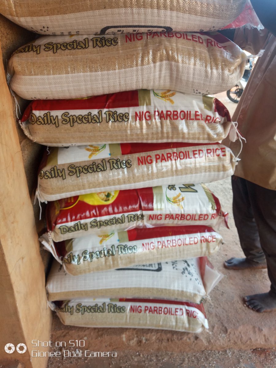 Phorlashey's tweet photo. For your Nigerian parboiled already de stoned Jemila Rice from Kastina, at the best Affordable Price, then I'm your plug, so Send a DM
#sendadm https://t.co/gUgcHFo4nz