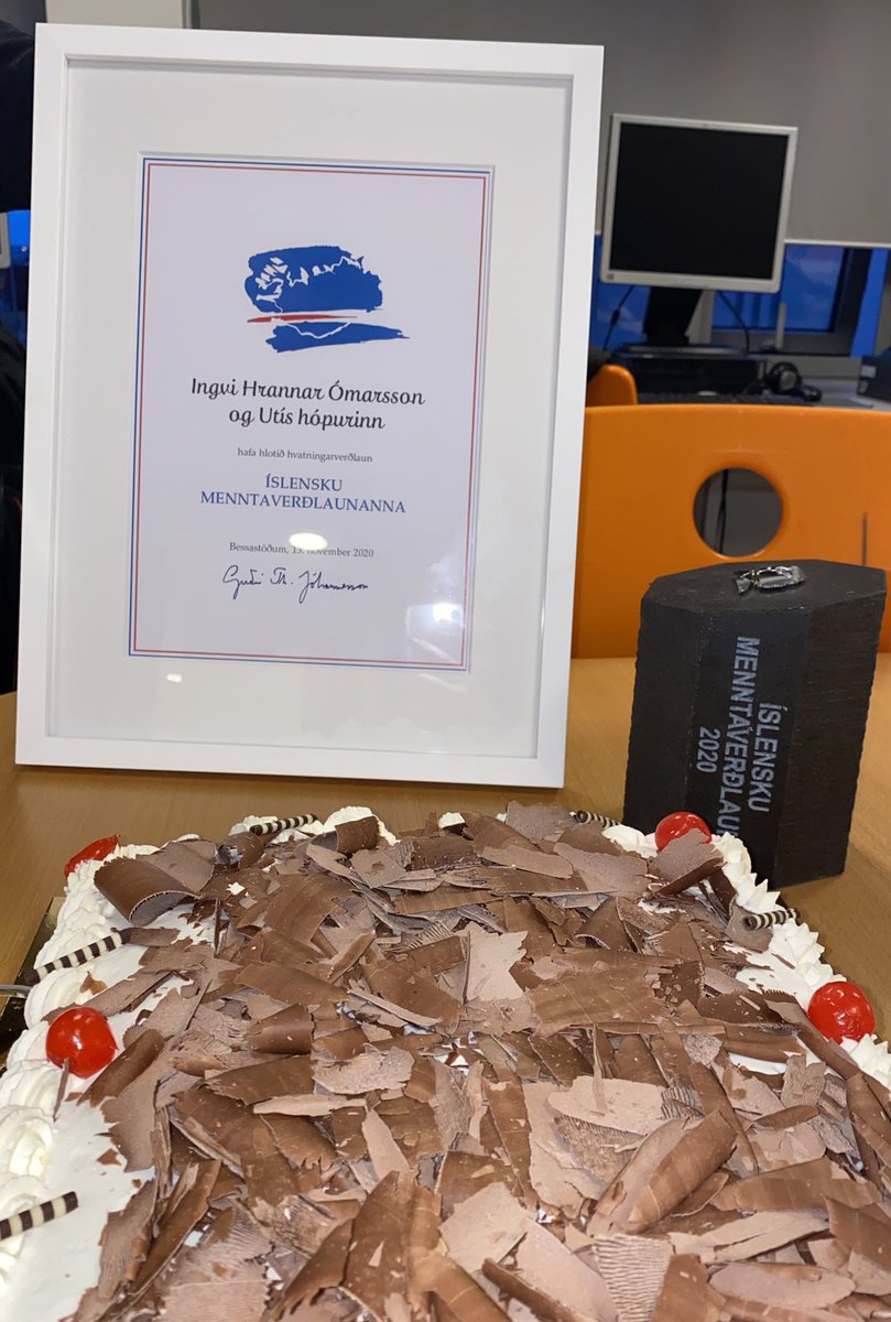 arskoli's tweet photo. Við fögnum með okkar manni @IngviHrannar 🥳 #menntaspjall https://t.co/PKhlItANCw