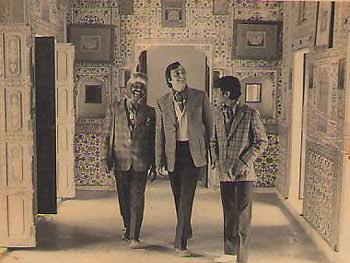 nirupamakotru's tweet photo. My favourite #Feluda tale brought to life on screen by #SatyajitRay with a superb cast-Mukul the child, #Topshe, #Jatayu and of course #SoumitraChatterjee as #PradoshMitter
#SonarKella 💕 https://t.co/BxQalLdID7