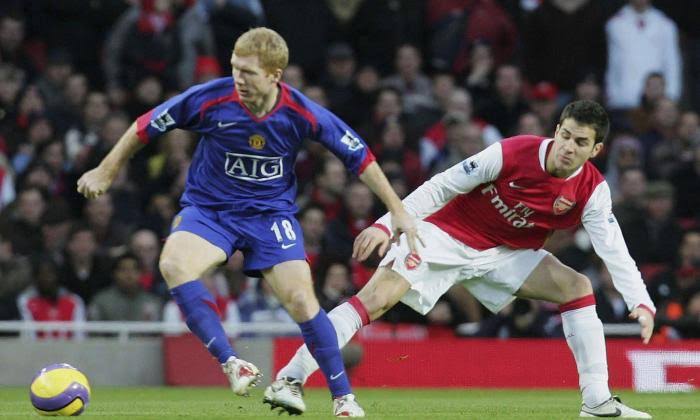 Pep Guardiola: "Out of everyone at Manchester United, I would pick out Scholes - he is the best midfielder of his generation. I would have loved to have played alongside him."Cesc Fabregas: "He is the one whose level I aspire to. He is the best player in the Premier League.