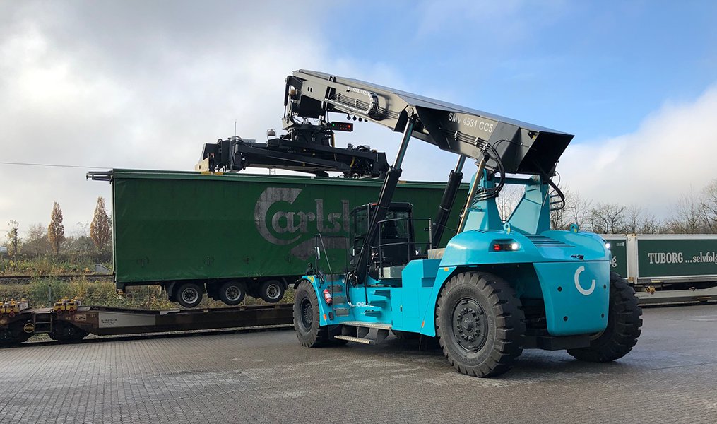 KCLiftTrucks's tweet photo. #Carlsberg has just received a new #Konecranes reach stacker for their brewery in Denmark, to upgrade and further improve efficiency.
Want to know more? https://t.co/O5EAWa9dty
#kclifttrucks #builtforyourworld #Carlsberg #news https://t.co/daEfywY2to
