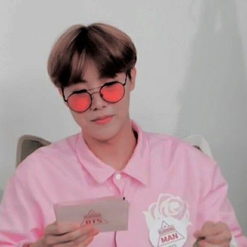 JUNG HOSEOK ㅡ A THREAD