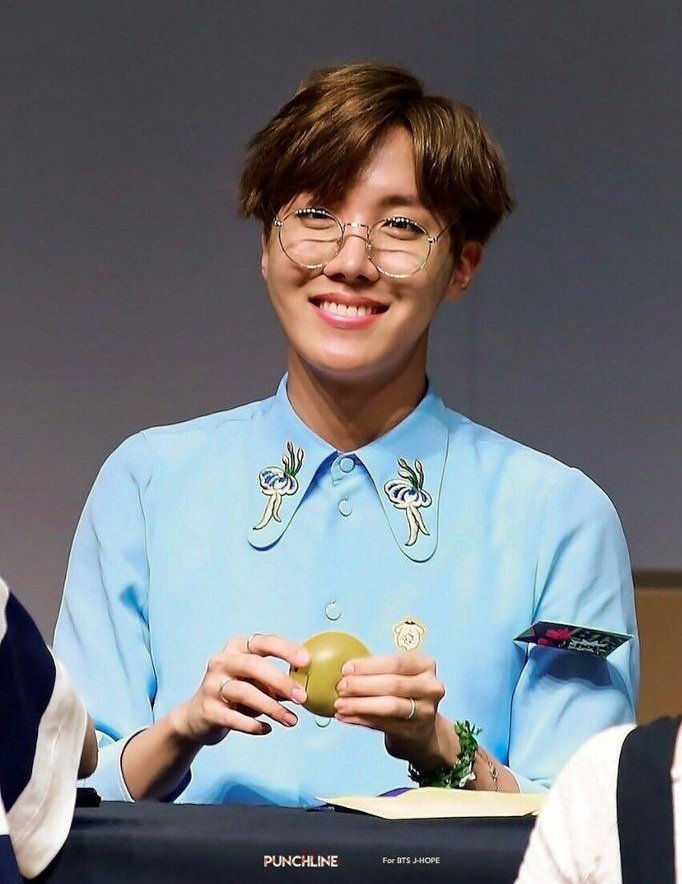 JUNG HOSEOK ㅡ A THREAD