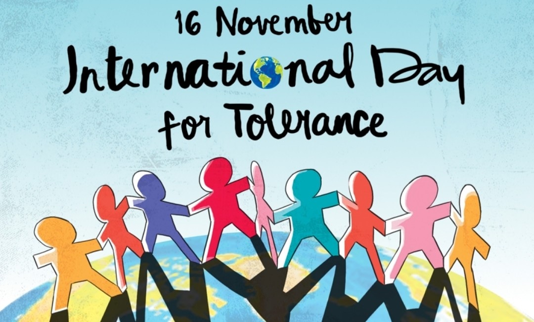 KatieCornhill's tweet photo. It's #InternationalDayforTolerance
This is more important than ever in this era of rising and violent extremism, widening conflicts and a fundamental disregard for inclusion of all human identity 🙏🏼❤️
#firefighterkatie 
#ByYourSide
#oneworld 🌍
#noplaceforhate 
#EqualityForAll https://t.co/WrXFeE6DtB