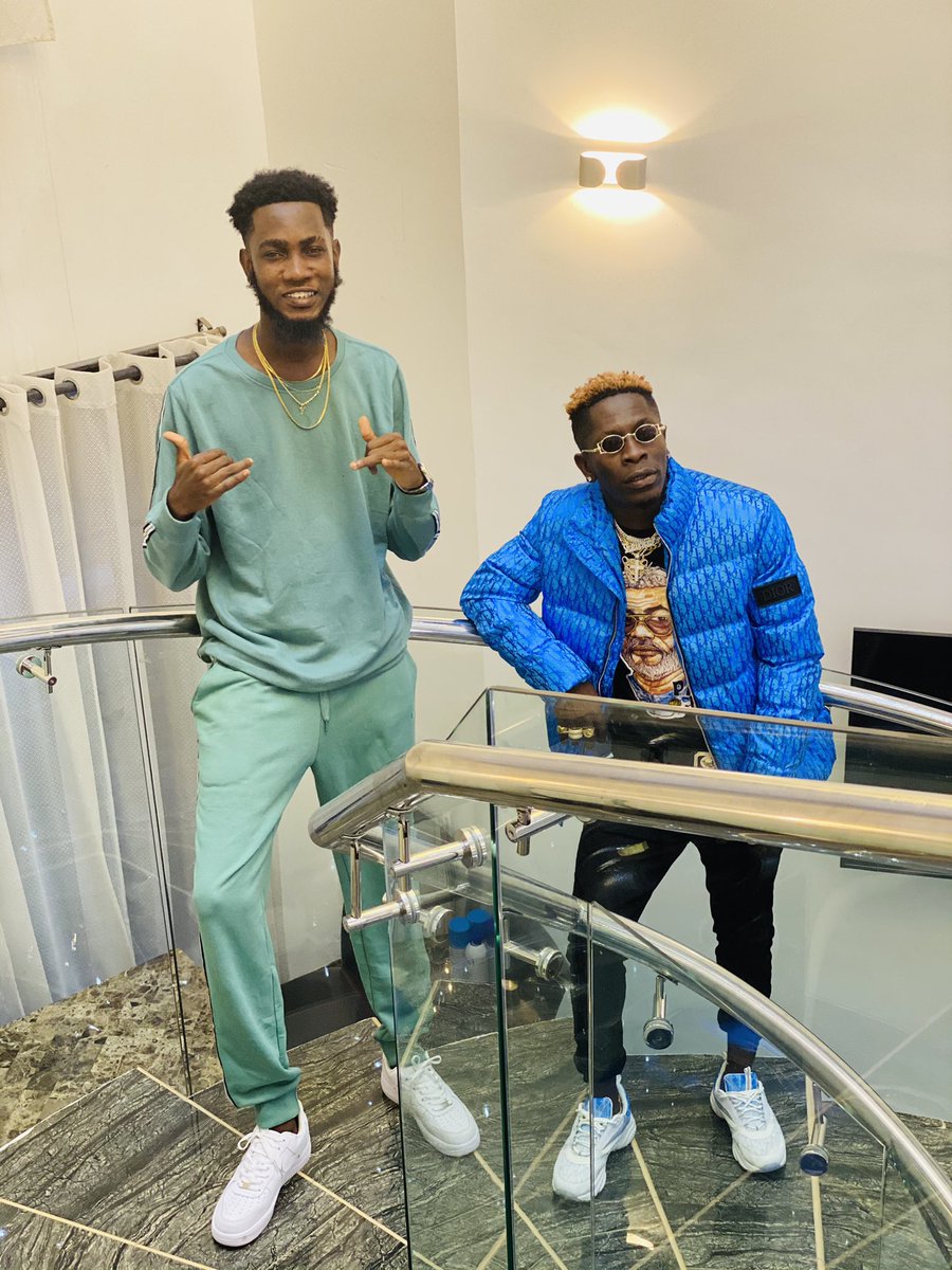 ypeegh's tweet photo. The New #Azaa Boys In Town! 🤣

Keep Streaming #Azaa By @shattawalegh ft. Ypee - Azaa ‼️🔥

Youtube << https://t.co/D8QSB6MhbE via @YouTube

Audiomack << https://t.co/qEetgth3H8 https://t.co/QcRxkpgnmX