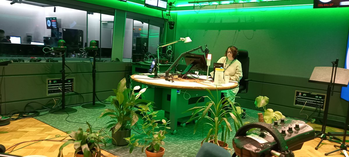 Going live for the <a href="/BBCWomansHour/">BBC Woman's Hour</a> 2020 Power Lisr reveal programme