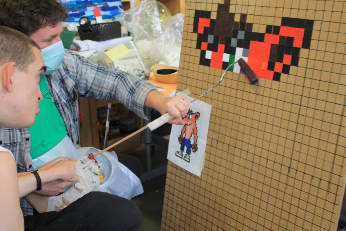 ChaileyHeritage's tweet photo. For Christopher's new art project we began by looking at images of pixelated art. He wanted to create one of his favourite characters from Playstation, Crash Bandicoot! Read more: https://t.co/3fmEP2siR4
.
#Charity #WheelchairAccessible #DisabilitySupport #Sussex #DisabilityC19 https://t.co/yHO7sahVlx