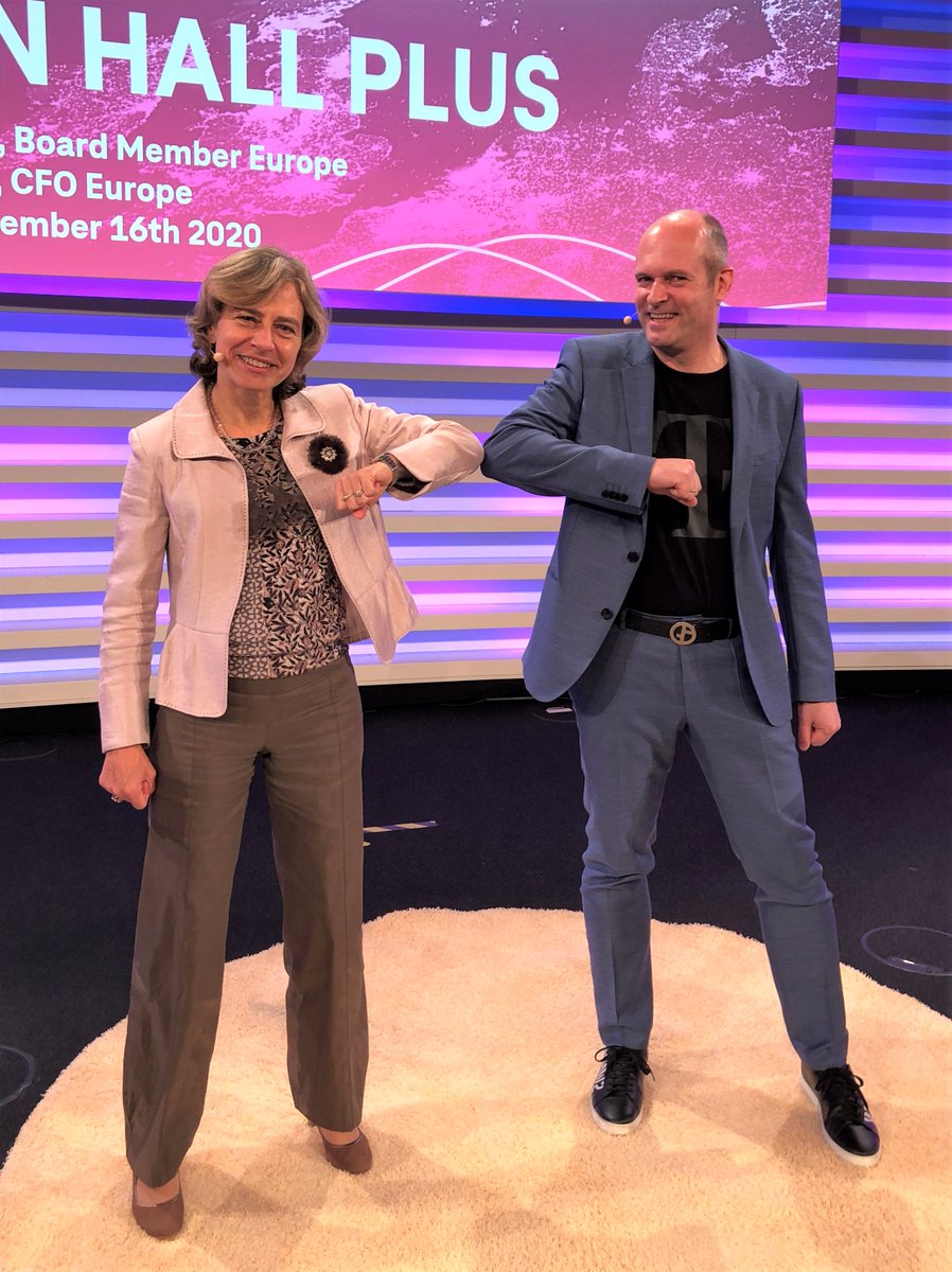 Great start to the week, connecting with over 1000 colleagues together with Robert Hauber in our Europe-wide Town Hall. Thank you for all your questions - we’ll reply to those we didn’t have time for on our intranet. And thanks  for the lively moderation Sabrina Schultz.